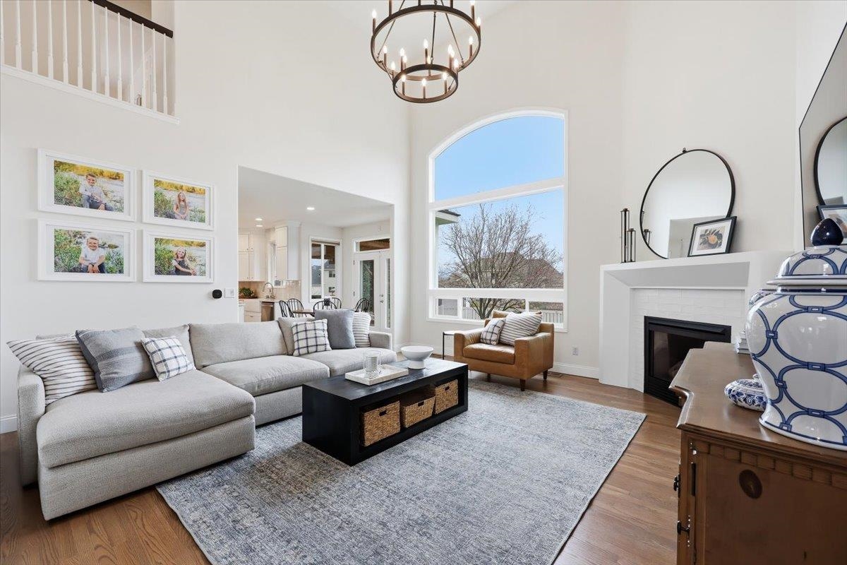 17405 E Morningside Ln