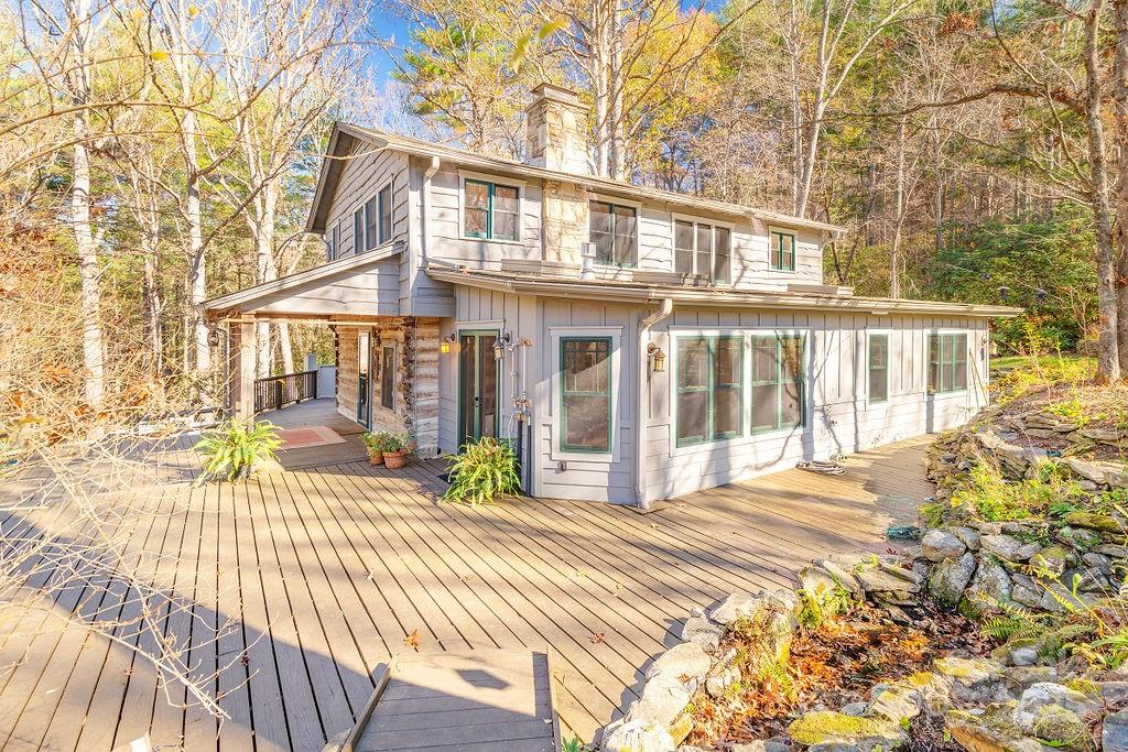 14 Woods Drive