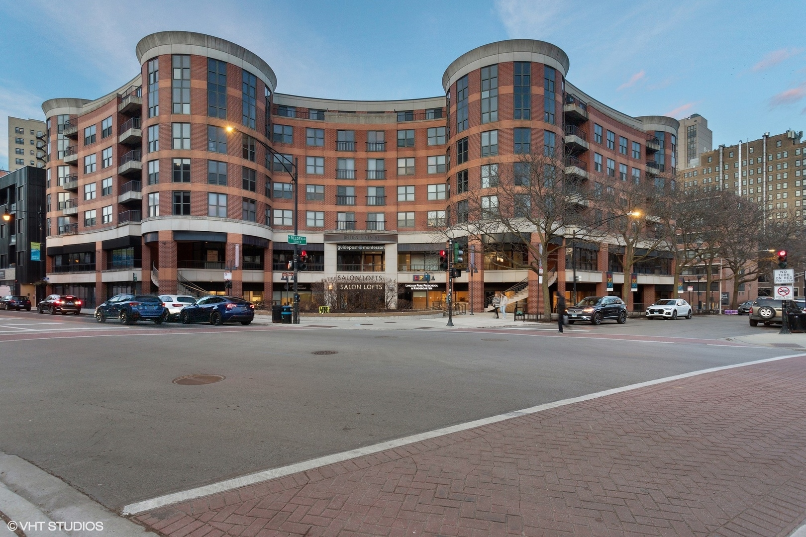 350 W Belden Avenue 301