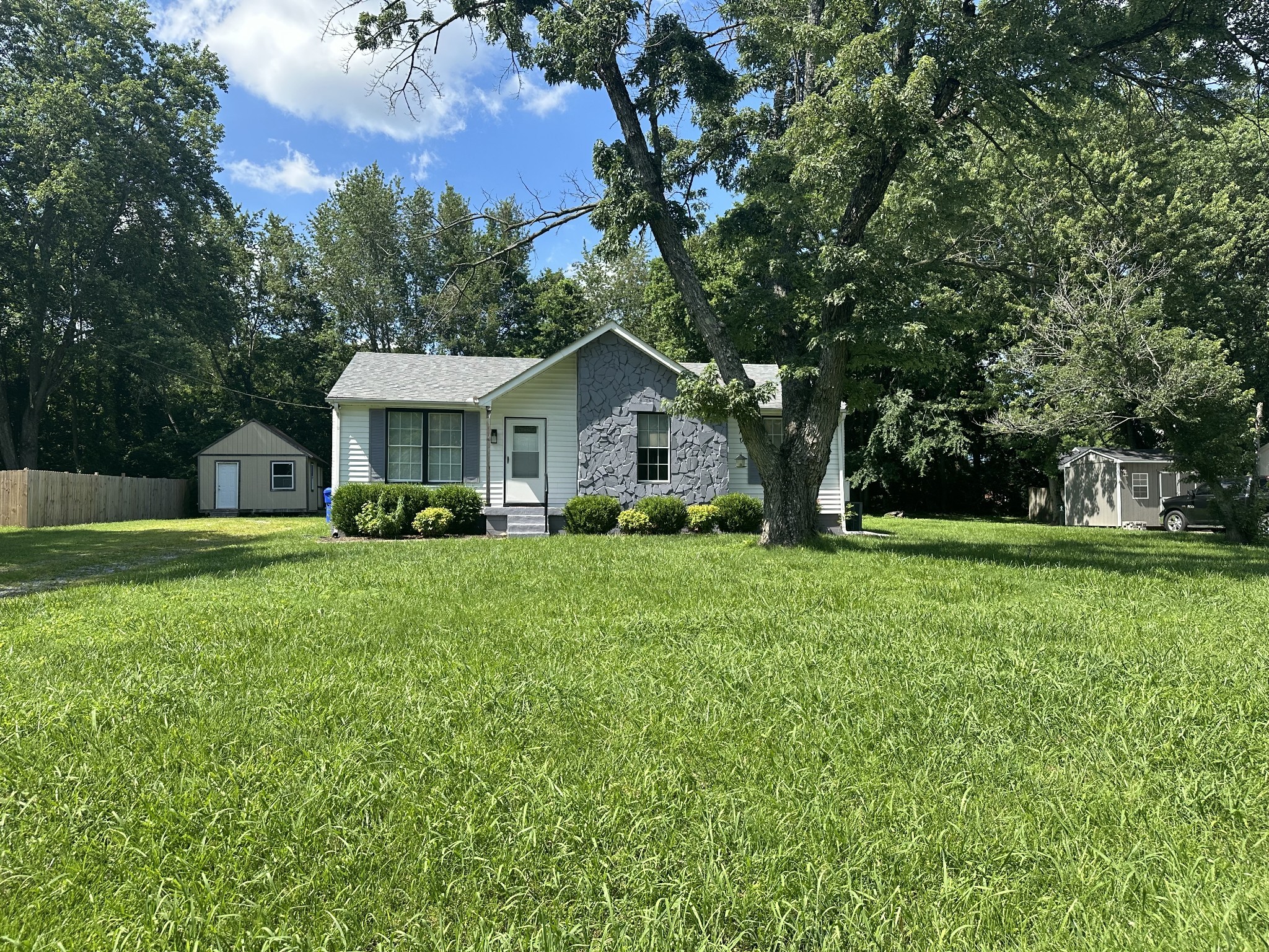 302 Donal Terrace