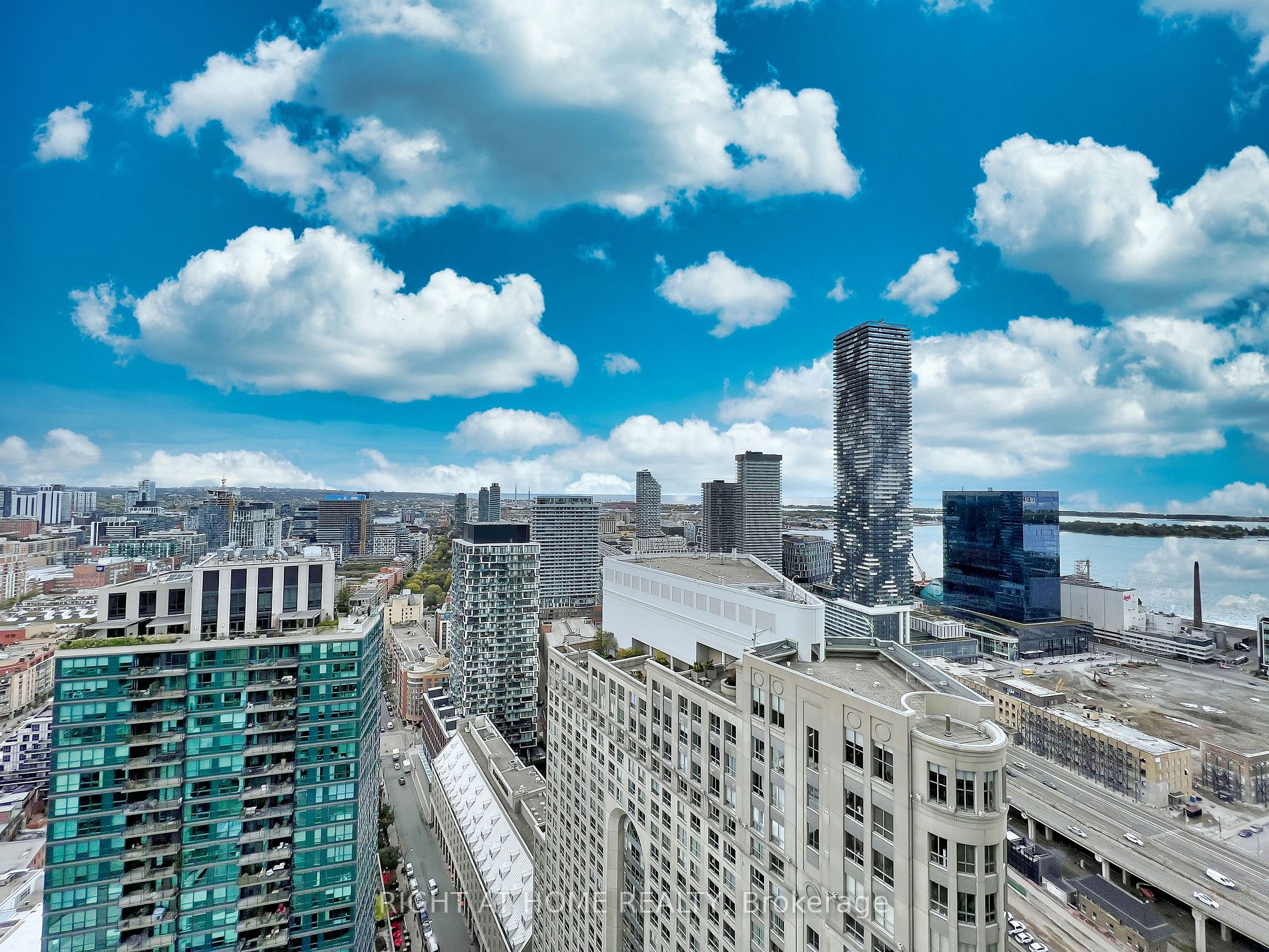 8 The Esplanade N/A 3709