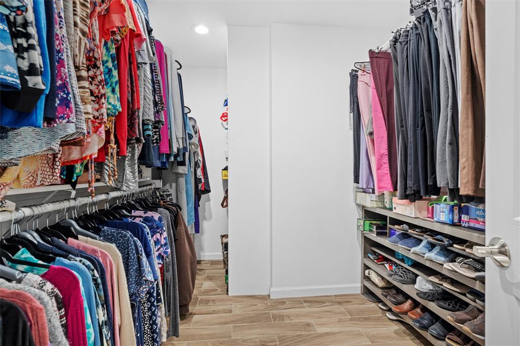 708 Gunnison Court