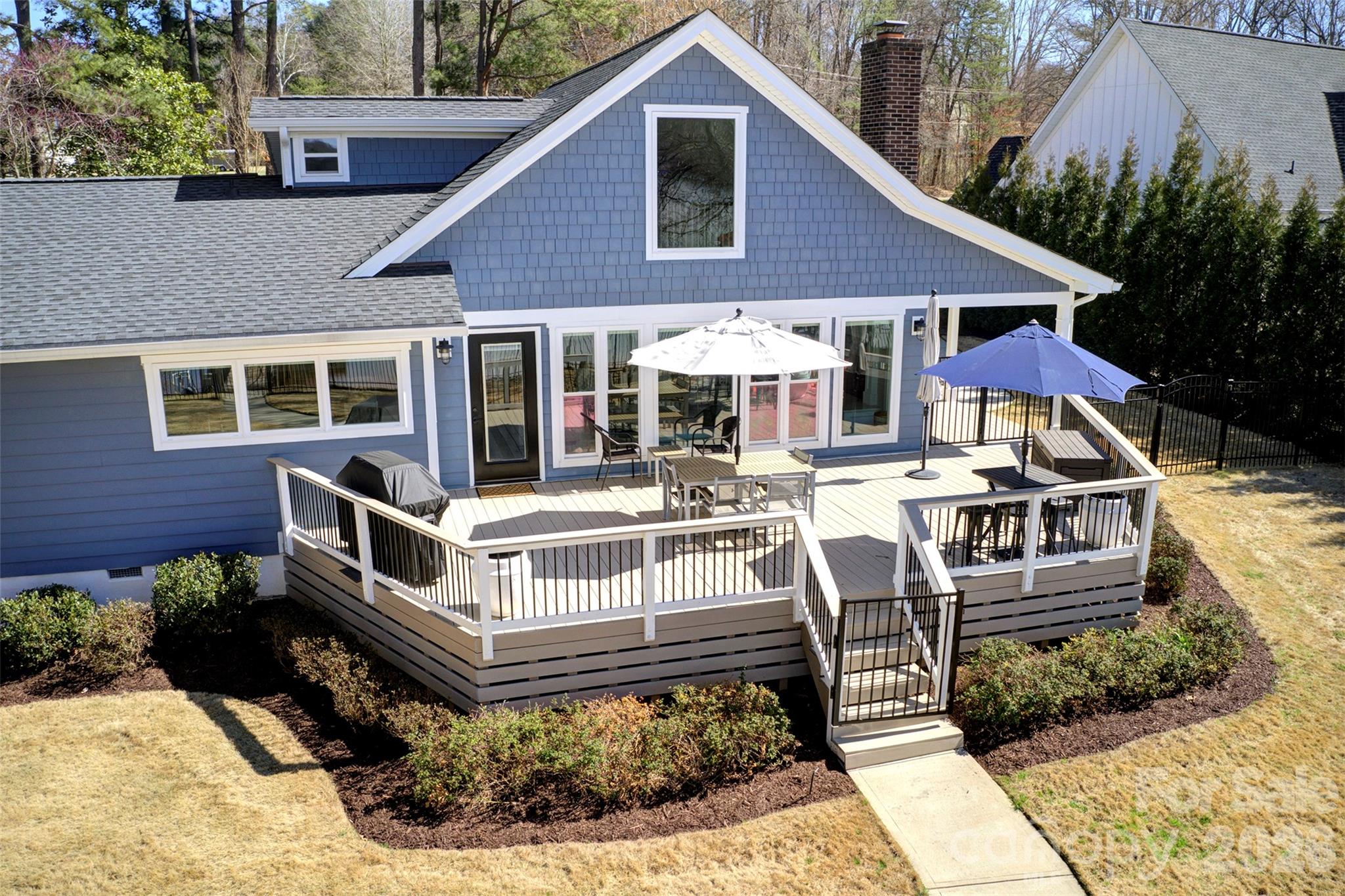6852 Locke Drive