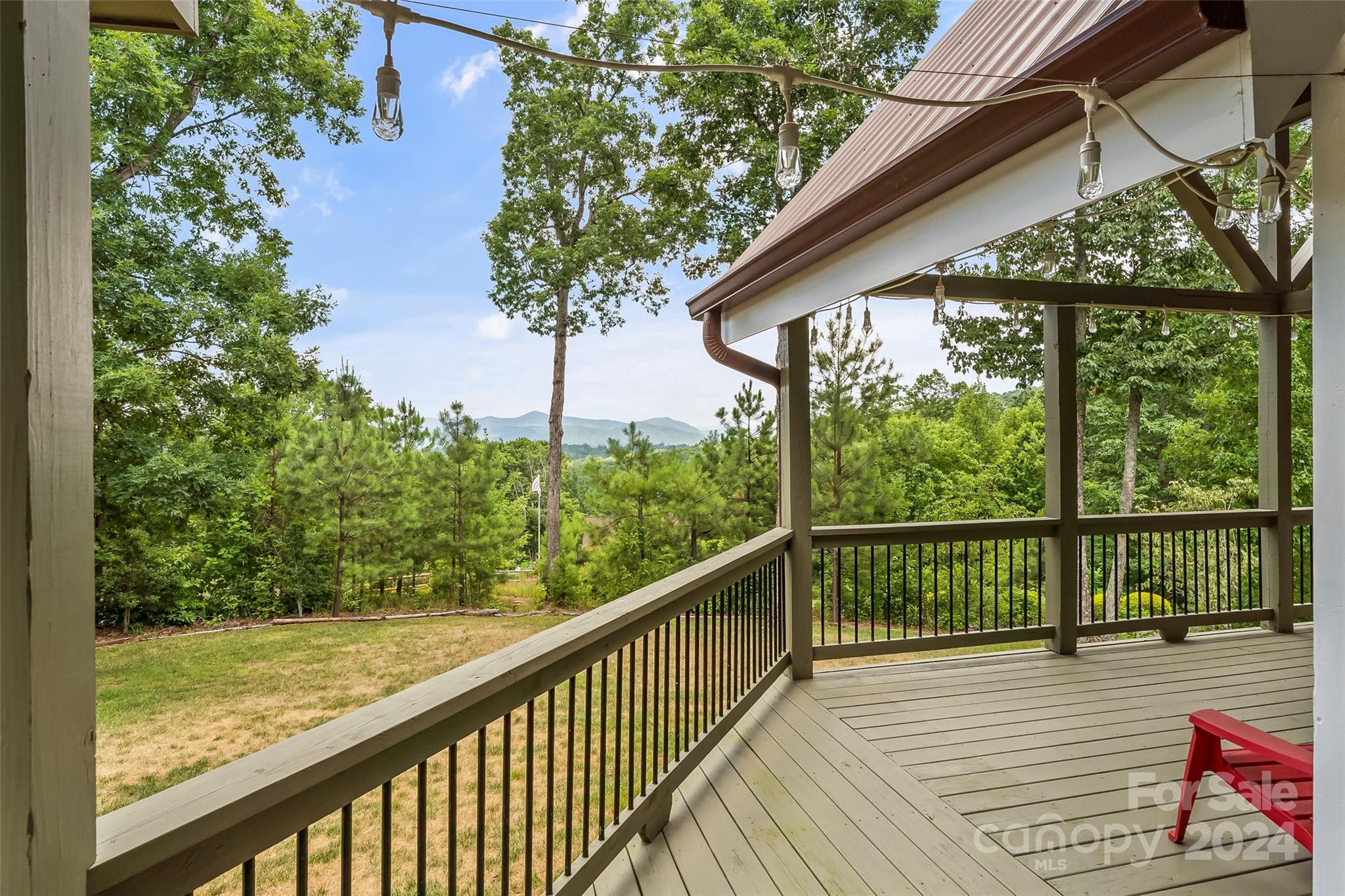 21 Lakeview Trail