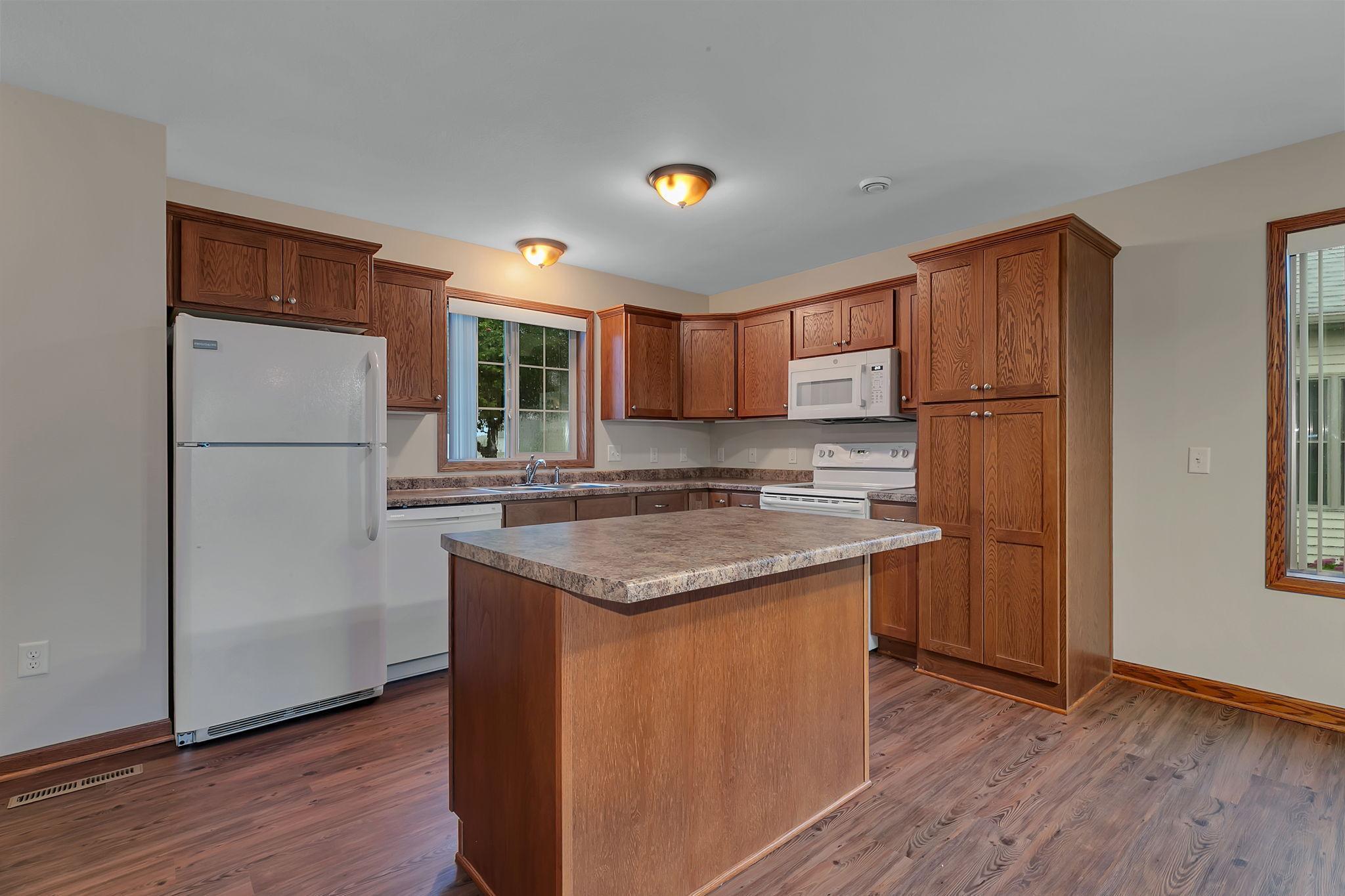 647 Cottonwood Avenue