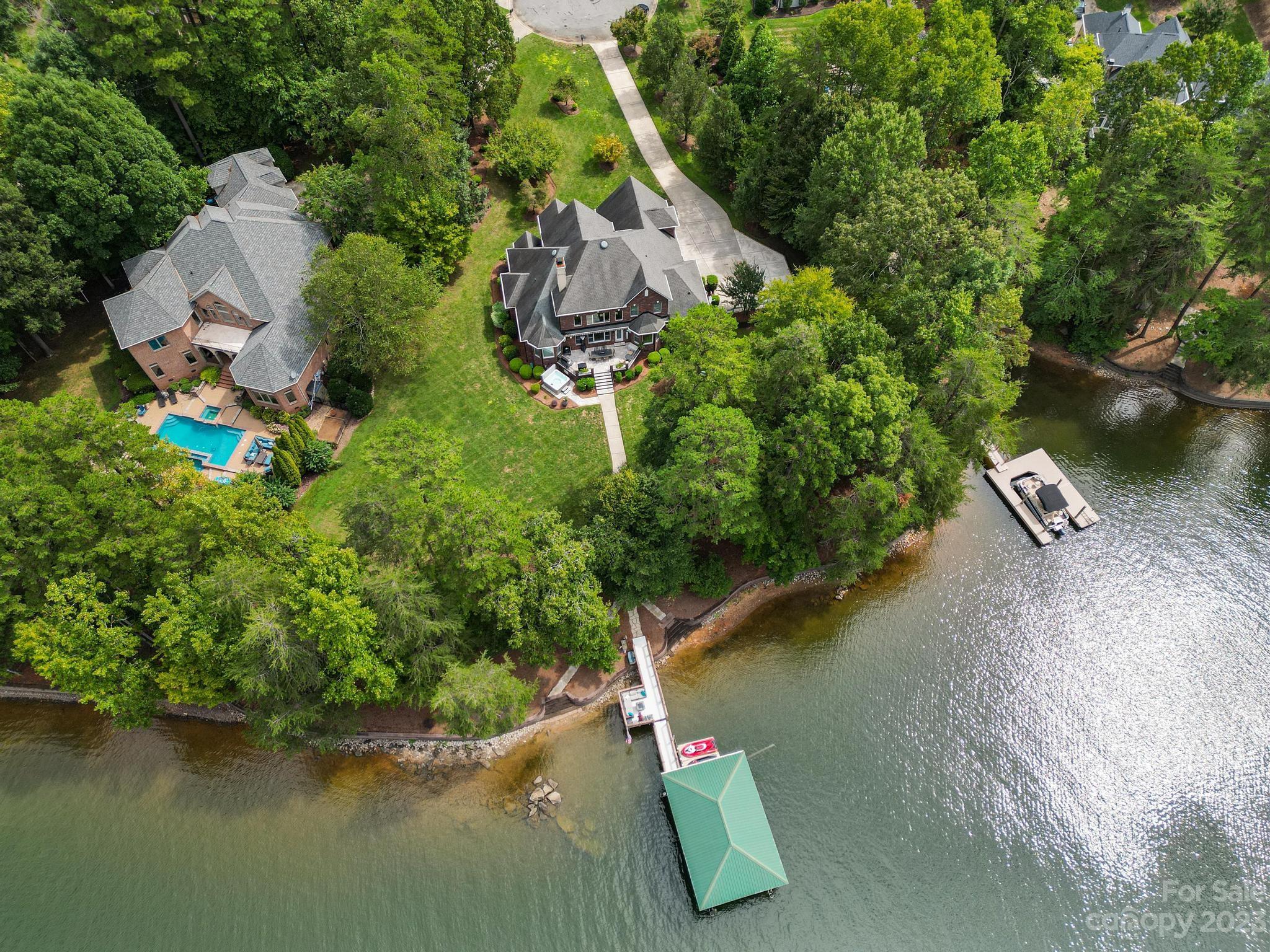 8884 Beach Bluff Court