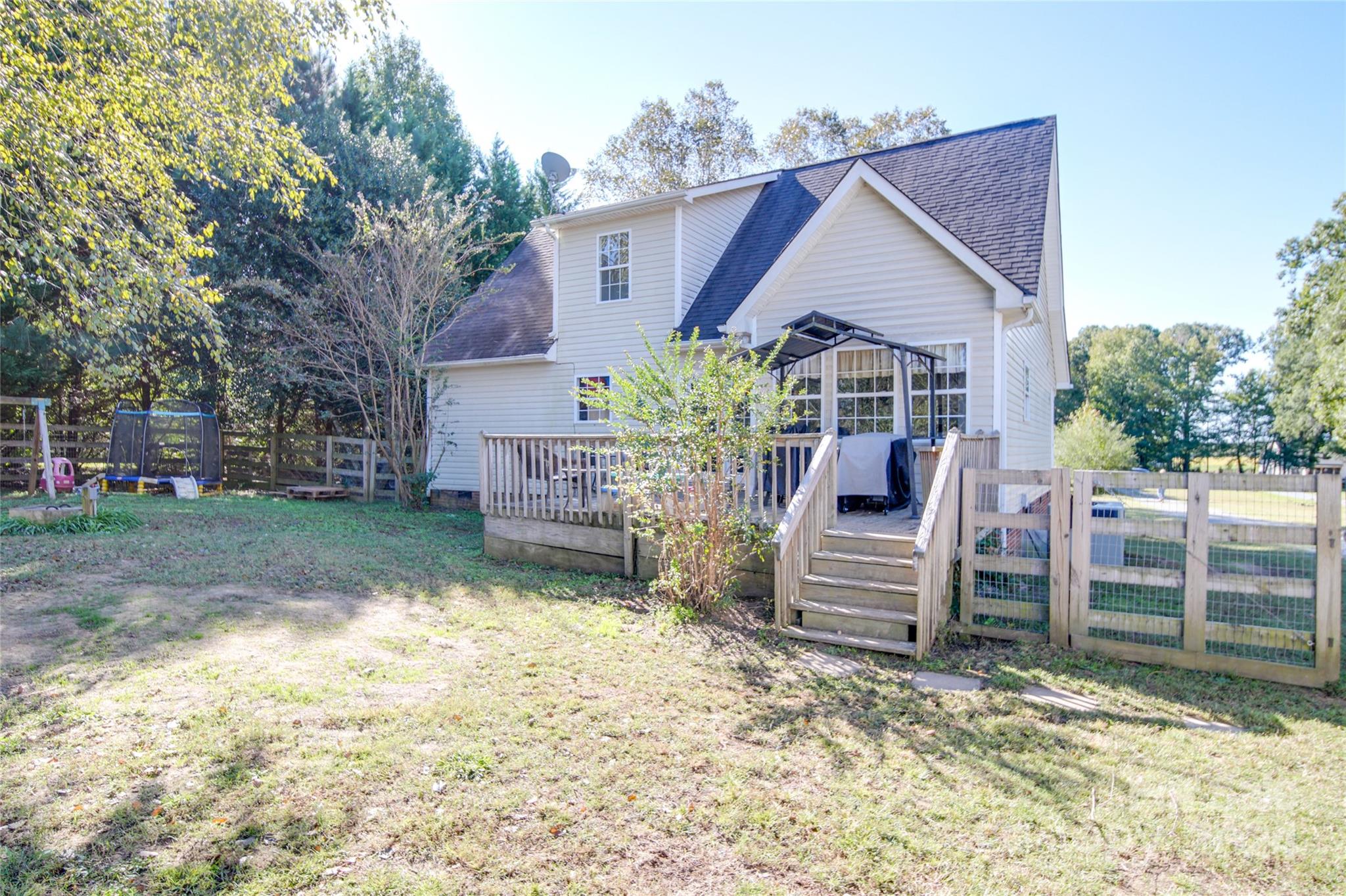 3518 Parkwood School Road