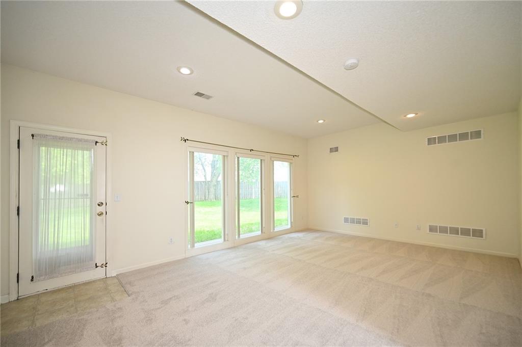 10614 NW 86th Street