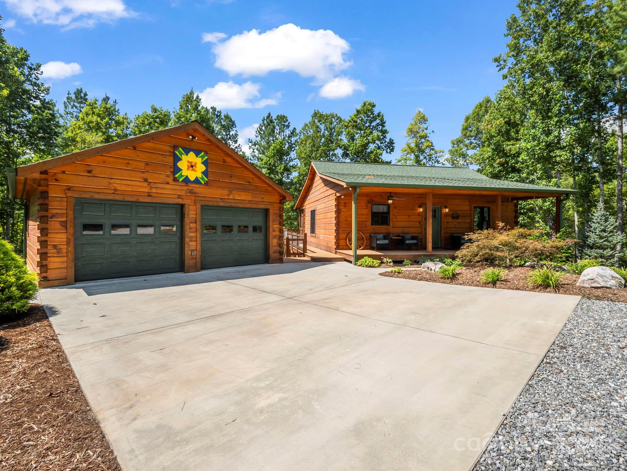 6022 Low Country Road