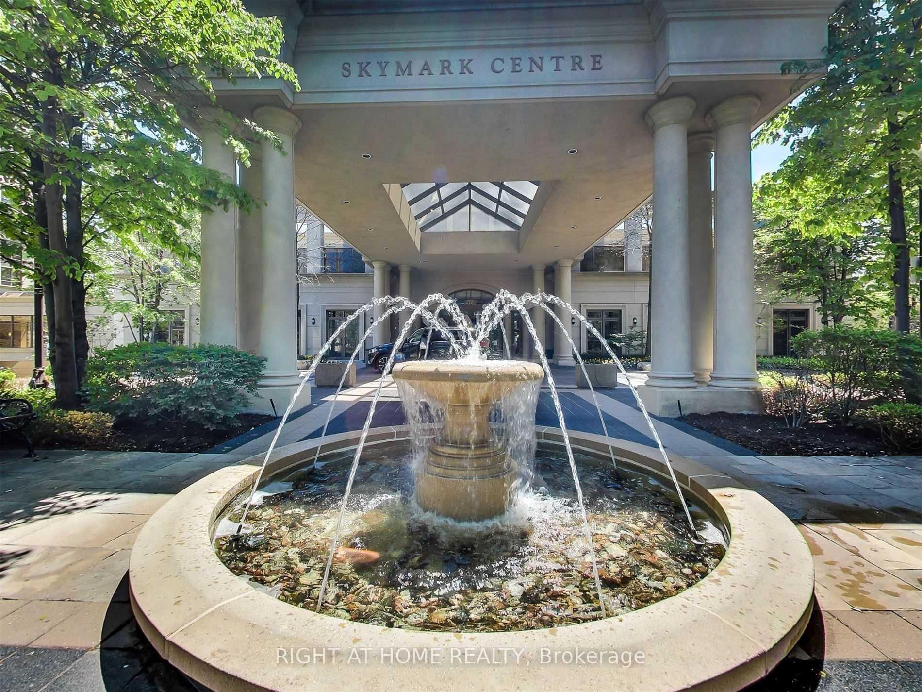 80 Harrison Garden Blvd 1428