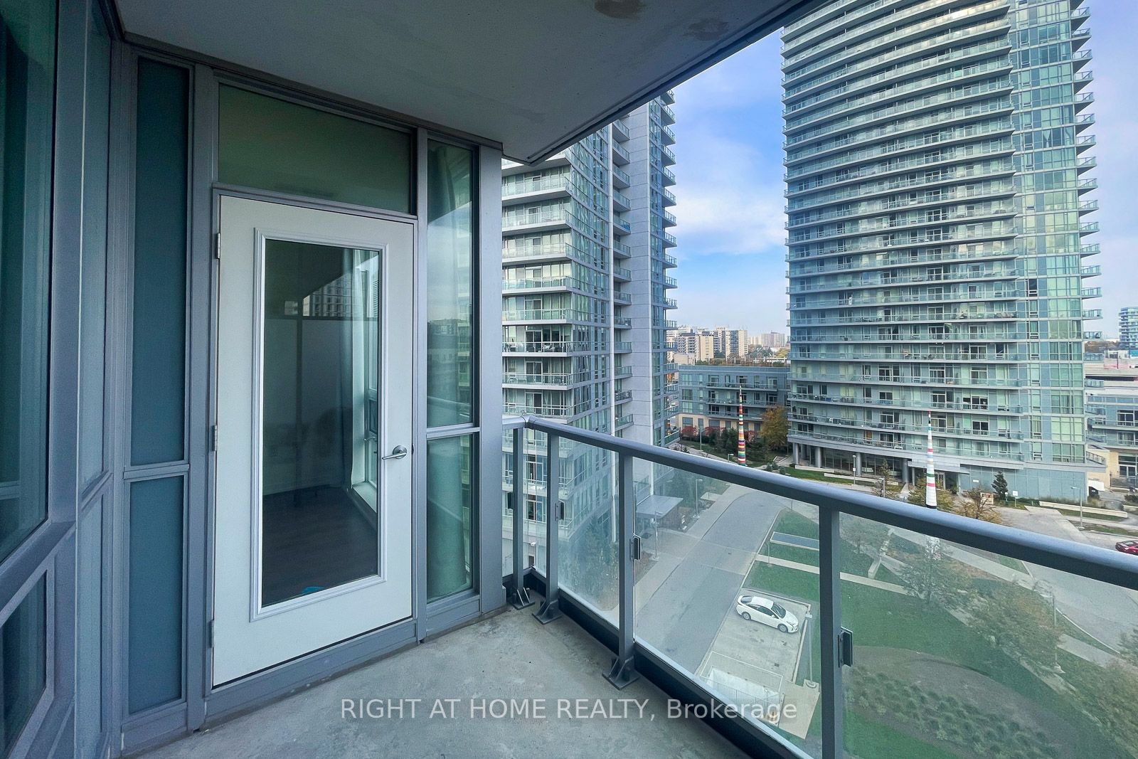 62 Forest Manor Rd 712