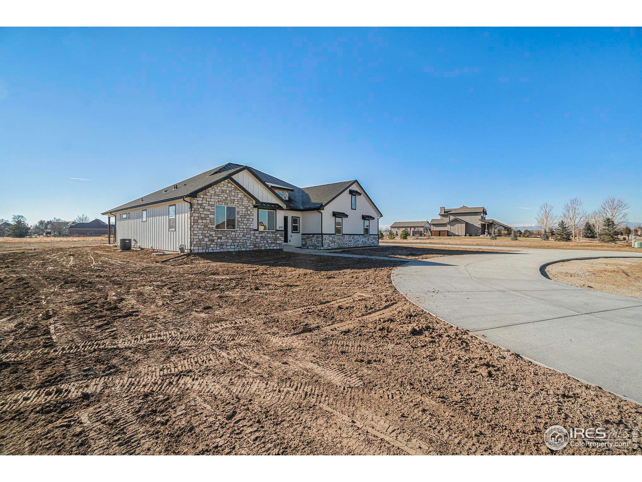 8759 Longs Peak Cir