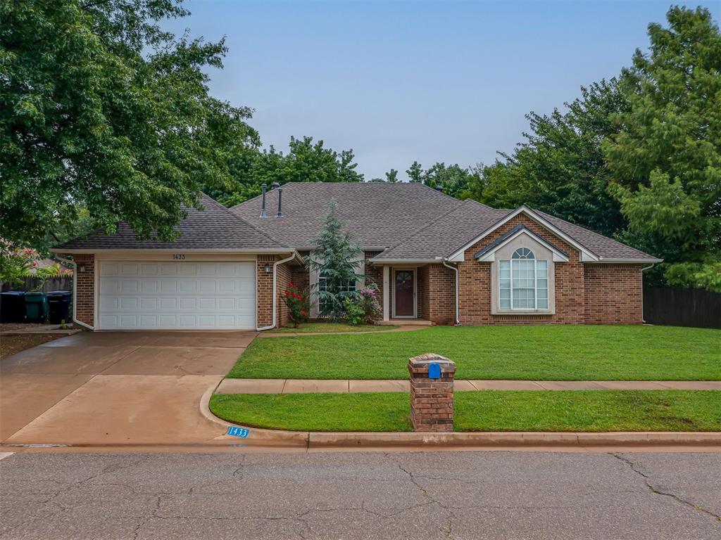 !!  Open house this Saturday July 26th 2-4pm !! Such beautiful curb appeal on this lovely family home! Charming entrance greets you as you go into the spacious living room with cozy fireplace and built-in book shelves. Cute eat-in dining area next to kitchen PLUS formal dining area on other side of kitchen PLUS 2nd living area/study/flex room/play area; however you choose to use this versatile space! Pretty french doors take you out to covered patio perfect for end of summer barbeques! So many nice updates within the last two years including flooring throughout, paint throughout, light fixtures, remodeled master bath with soaker tub and vanity and remodeled hall bathroom with tub and vanity. hot water heater plus ceiling fans throughout! Lots of storage in this home with large walk-in closet in master, big pantry and decked attic perfect for extra storage. Stainless steel appliances with washer, dryer and refrigerator staying with acceptable offer. Oversized laundry room has sink and lots of cabinets! Such a convenient neighborhood close to shopping, restaurants and major highways! Brand new roof July 2025!