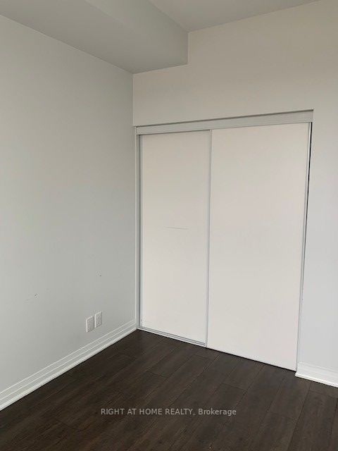 1105 Leger Way 428