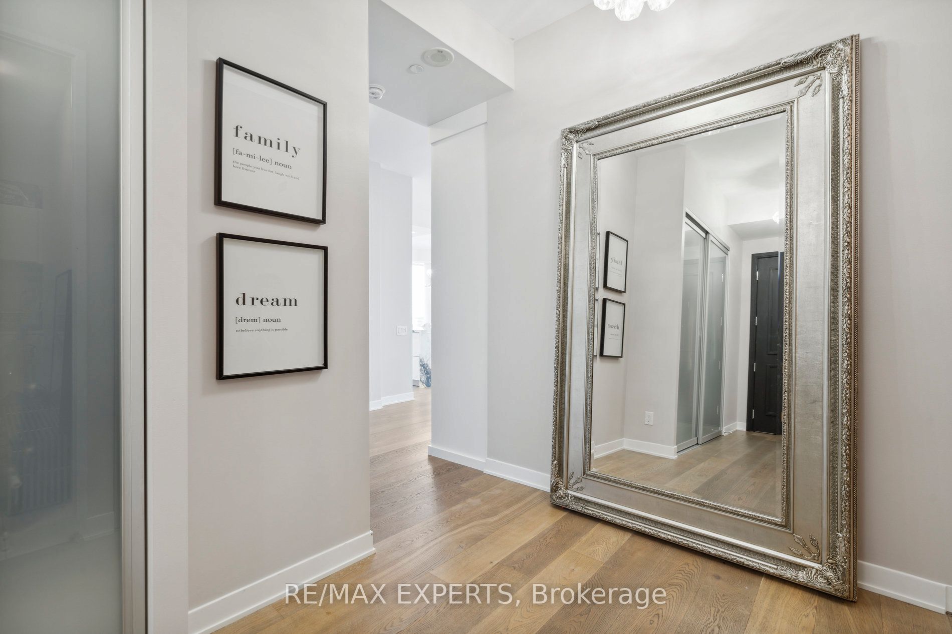 90 Park Lawn Rd PH-3007