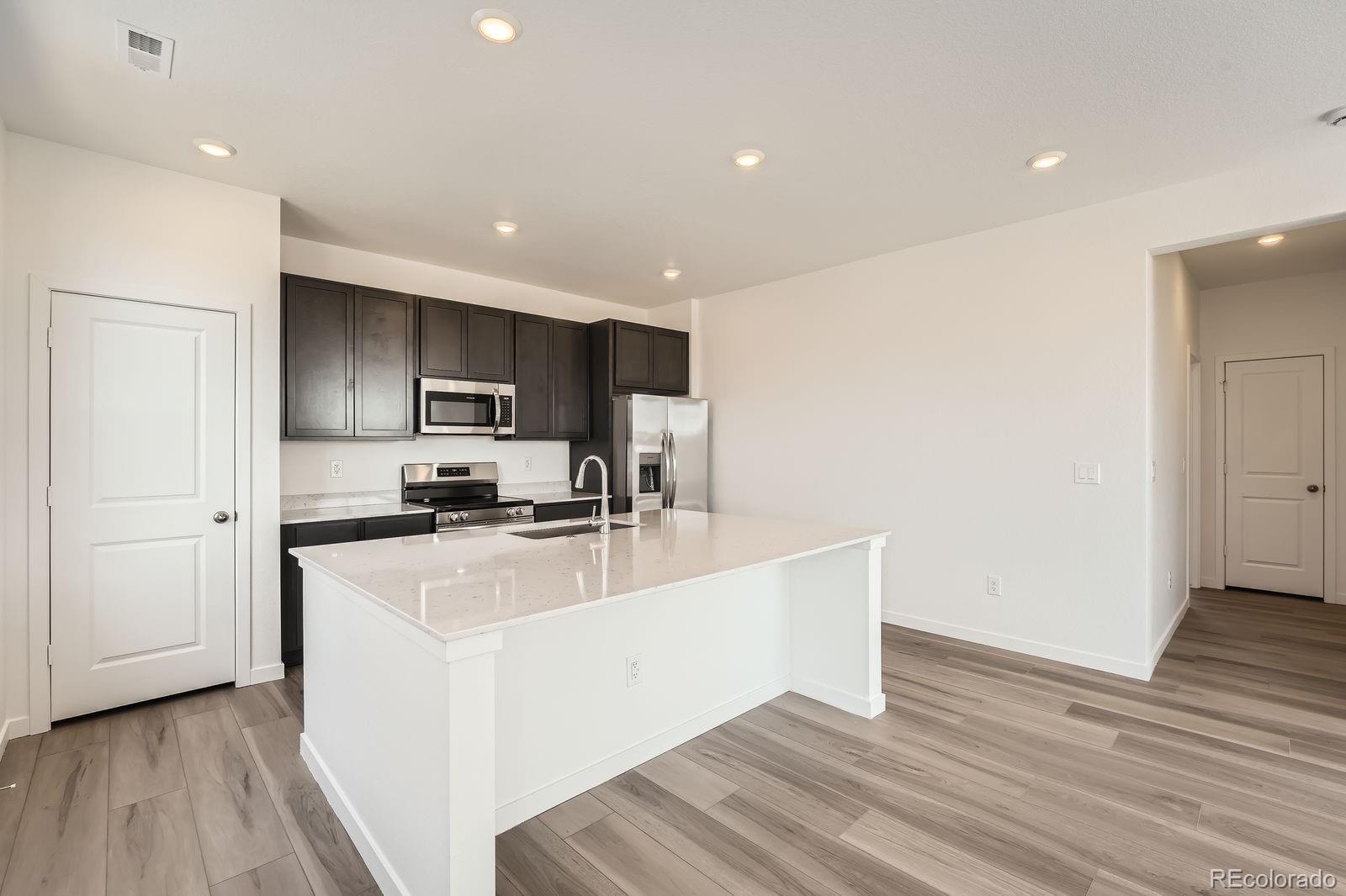 2150 S Haleyville Way