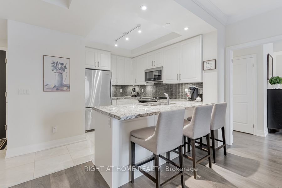 25 Baker Hill Blvd 312