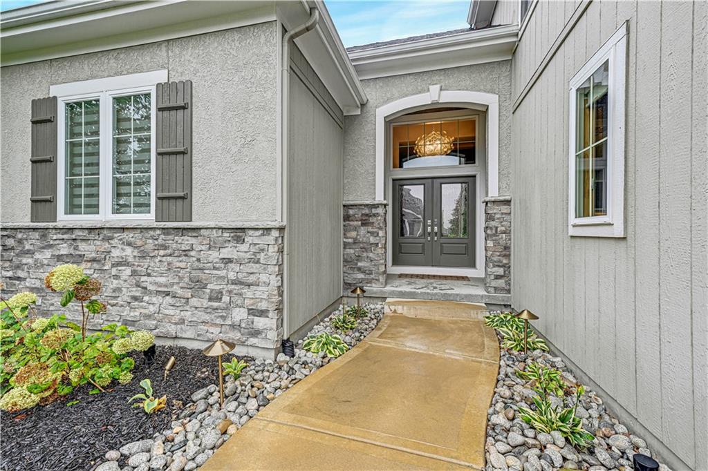 6119 NW 104th Terrace