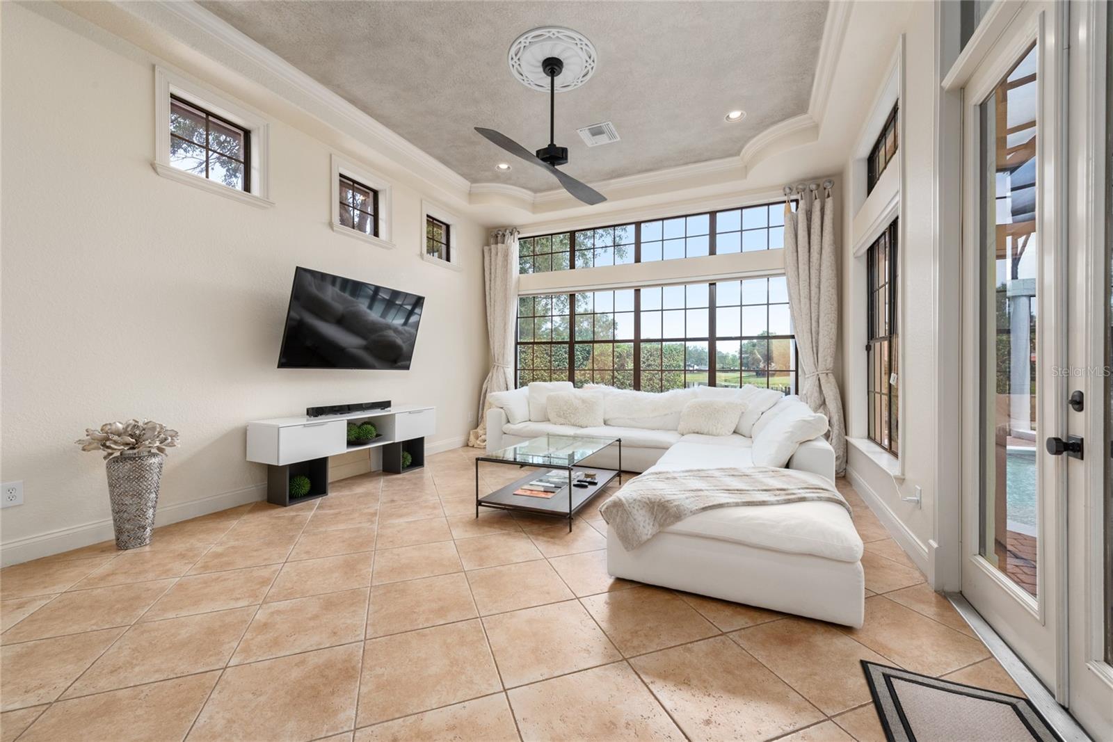 6221 Blakeford Drive