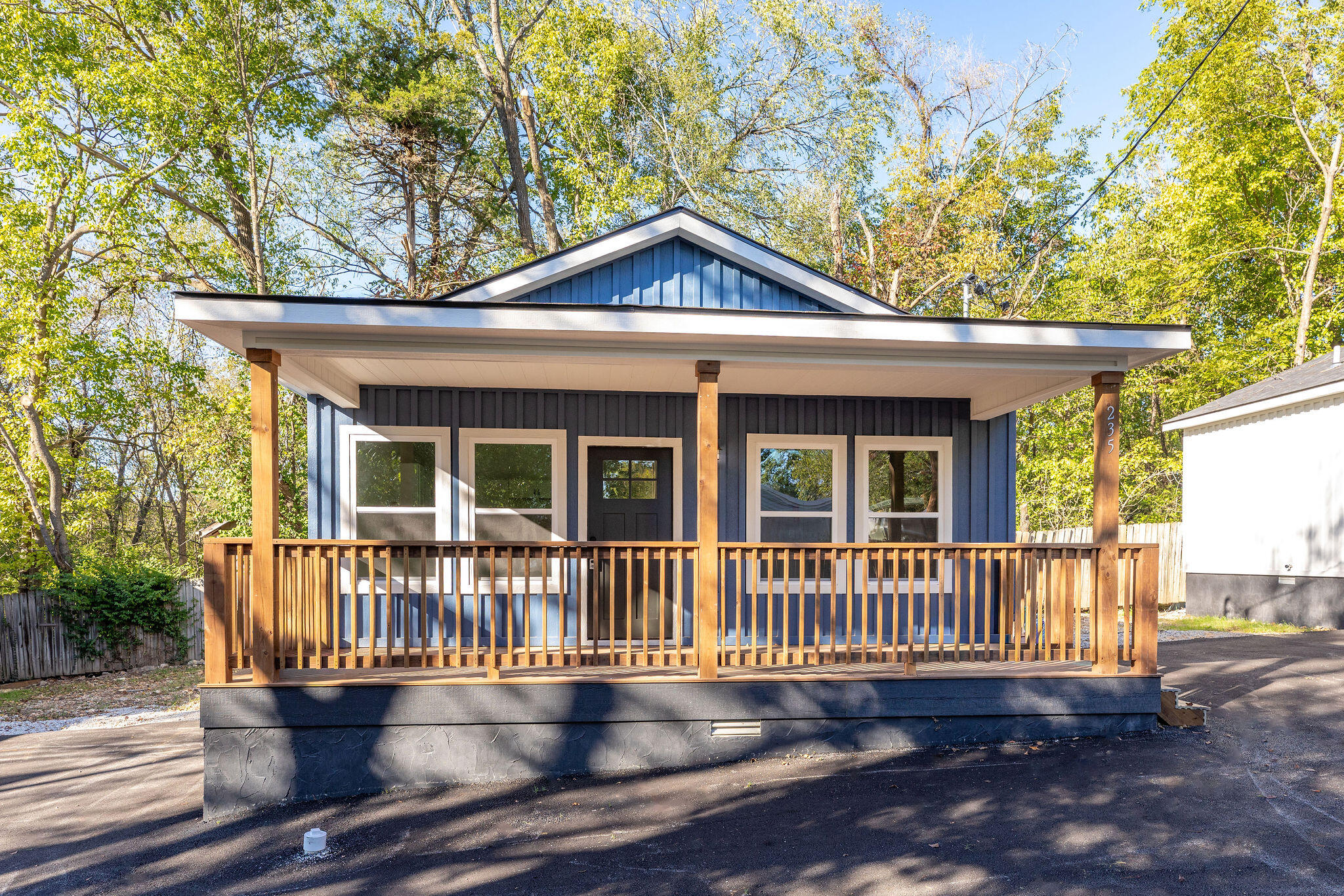235 Sagers Lane