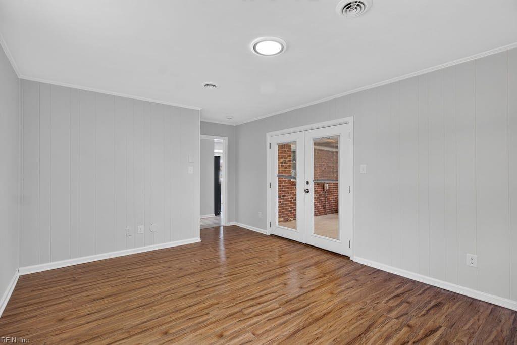 5309 Leesburg Drive