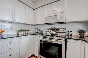 4080 Living Arts Dr 2802