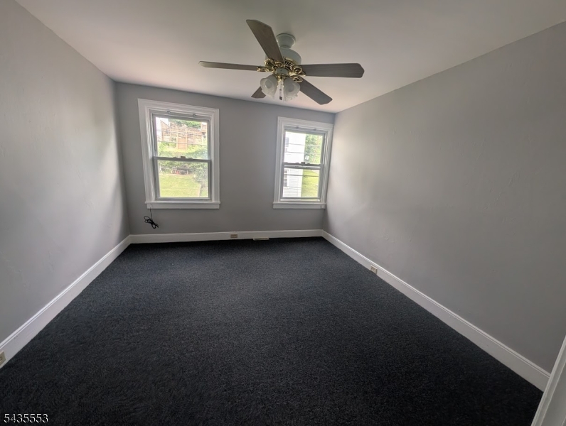 10 Randall St