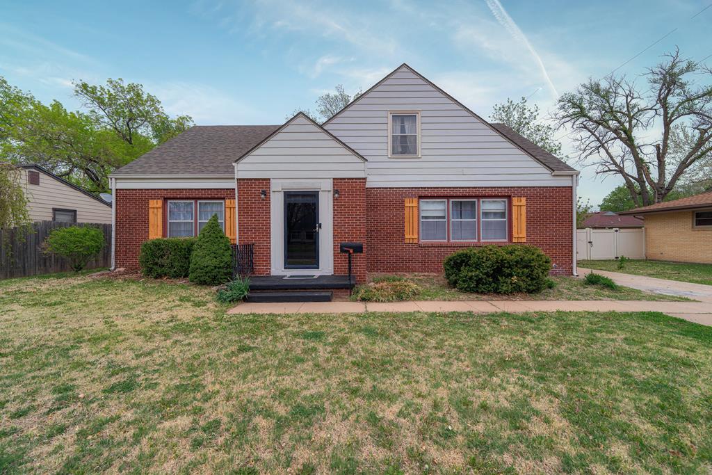 865 Roach Street. Salina, Kansas • SalinaHomes