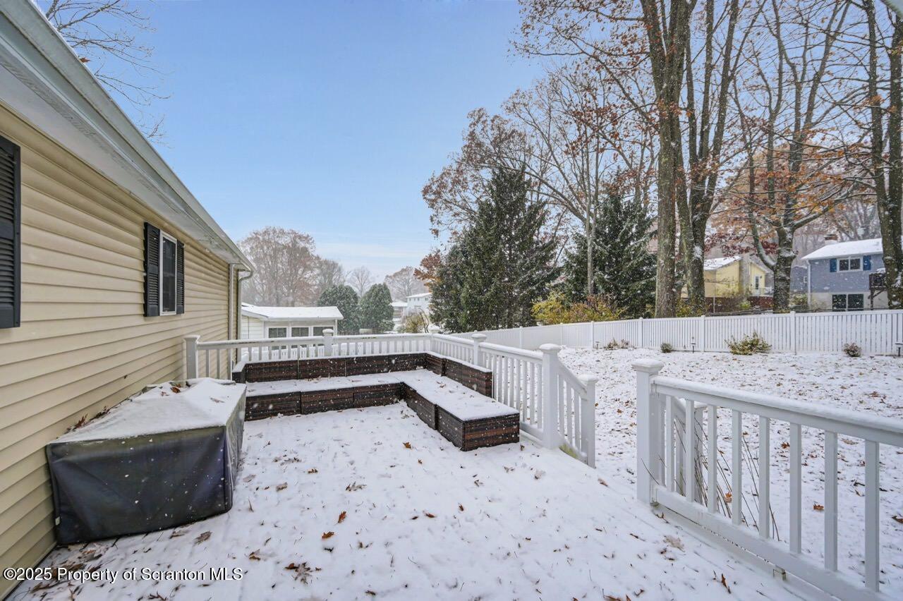 604 Oak Lane