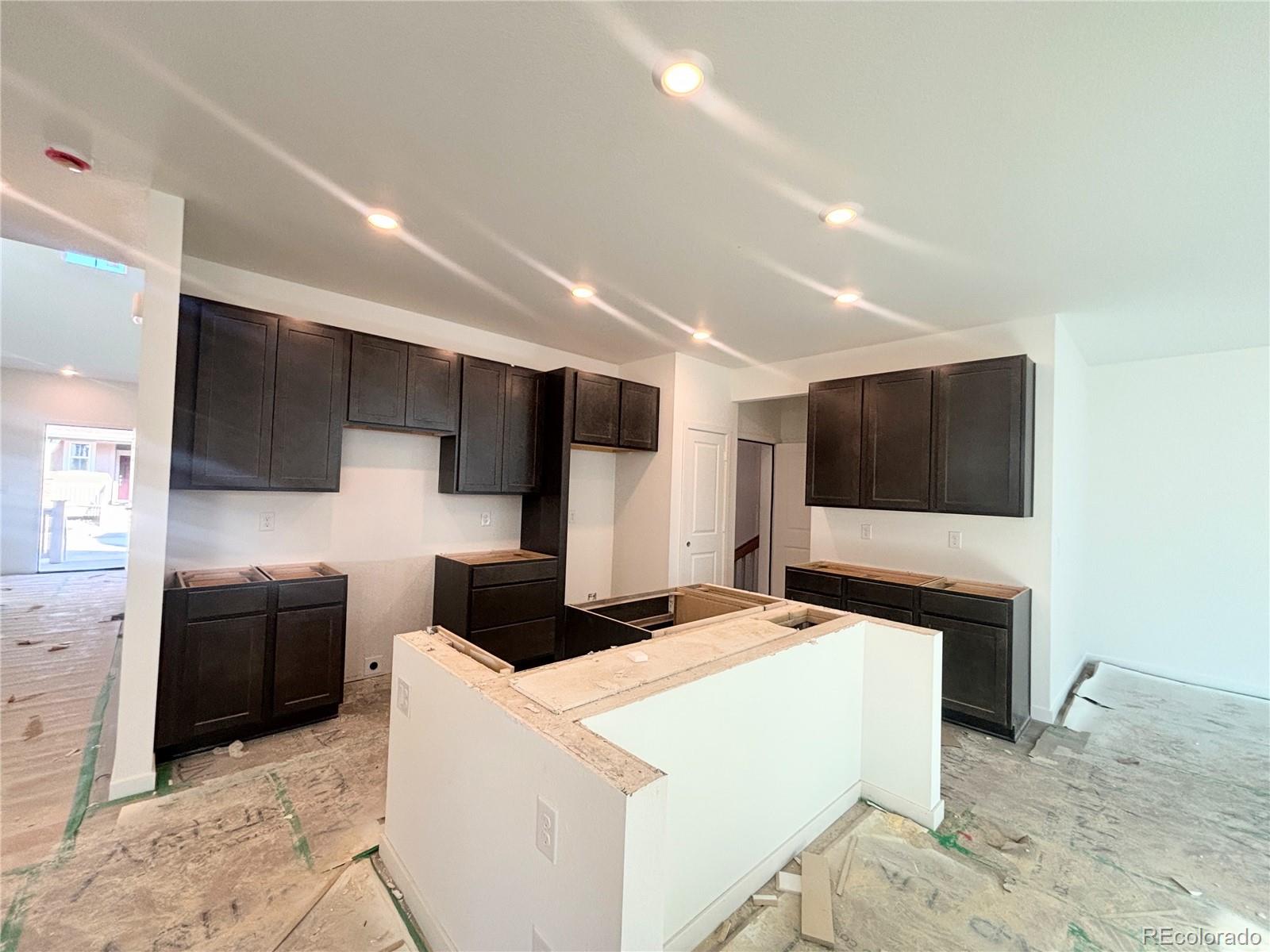 8972 Spikerush Court