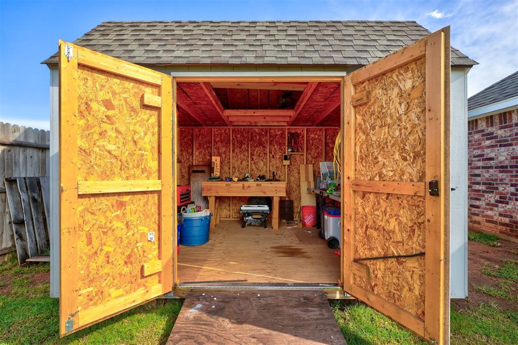 701 Windy Lane