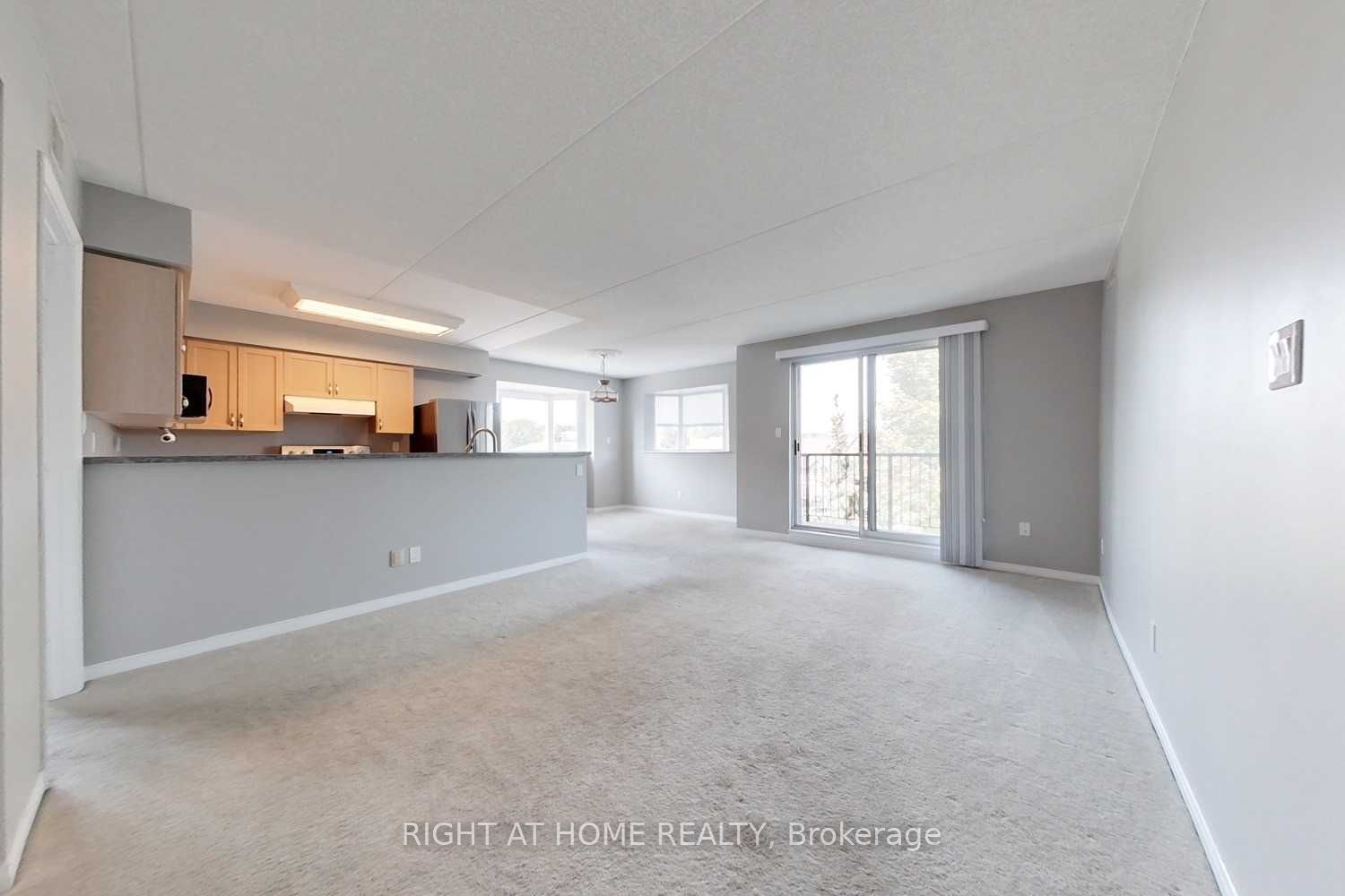 3499 Upper Middle Rd 302