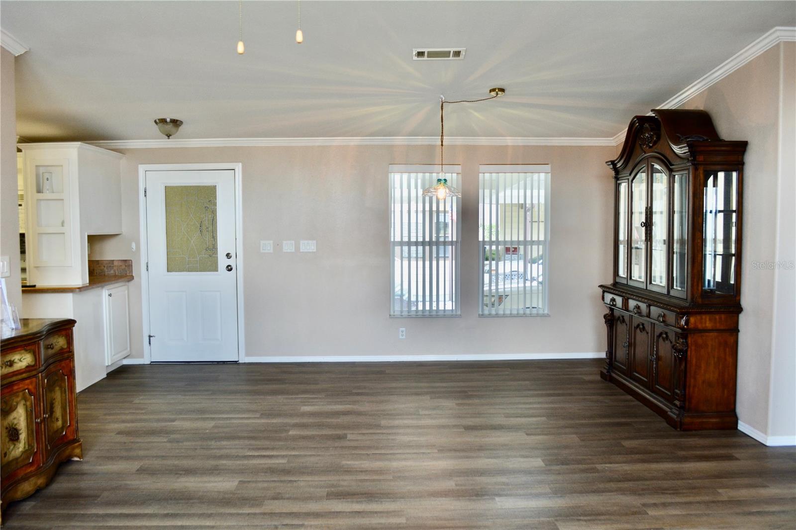 8410 Imperial Circle