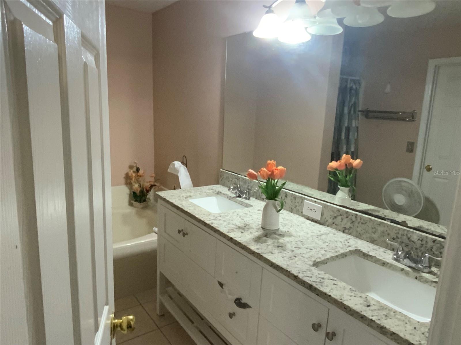 1112 Juniper Hammock Court