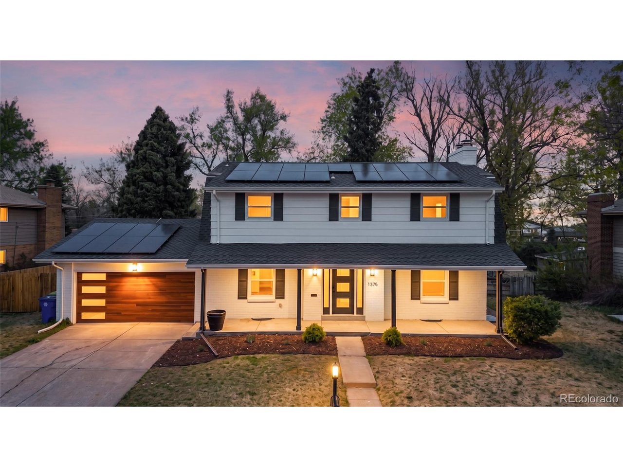 1375 W Hinsdale Dr