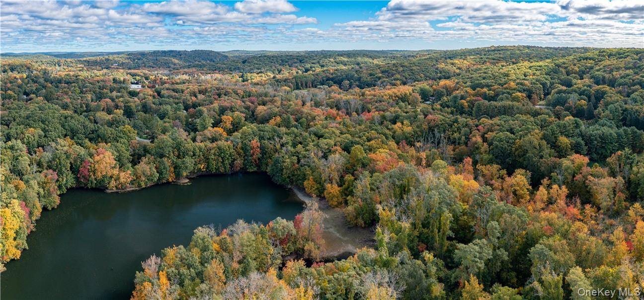 325-361 Old Post Rd, Bedford, NY 10506