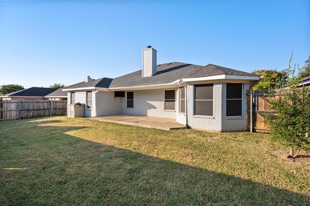 1708 Country Crest Lane