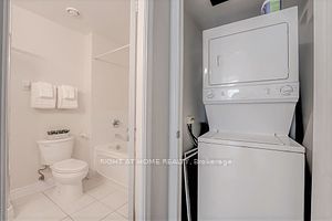 4080 Living Arts Dr 2802