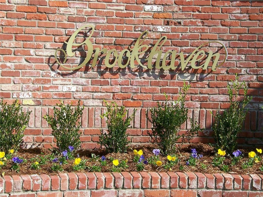 Rare opportunity to buy a lot in Brookhaven that will allow you to bring your own builder. This lot backs up to a horse property offering the opportunity to have a beautiful sunset country views. 3000 SQ ft minimum.