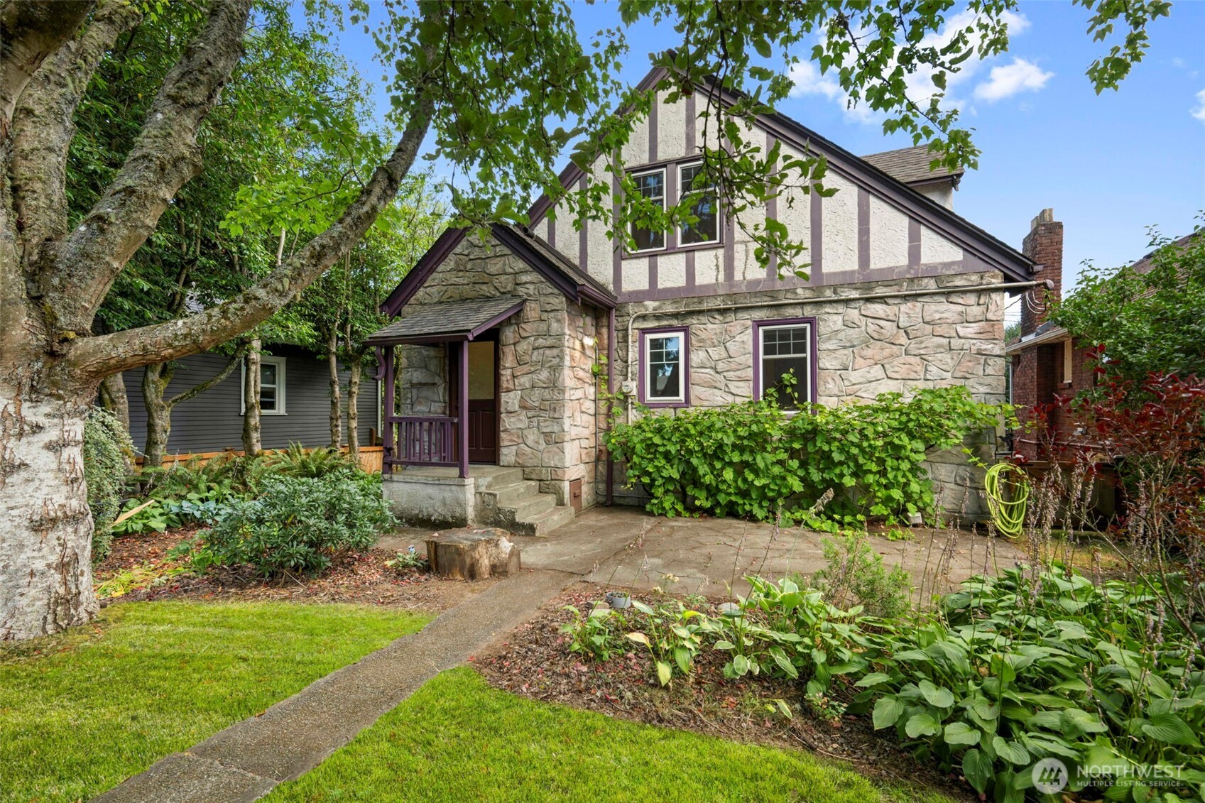 1047 NE 98th Street