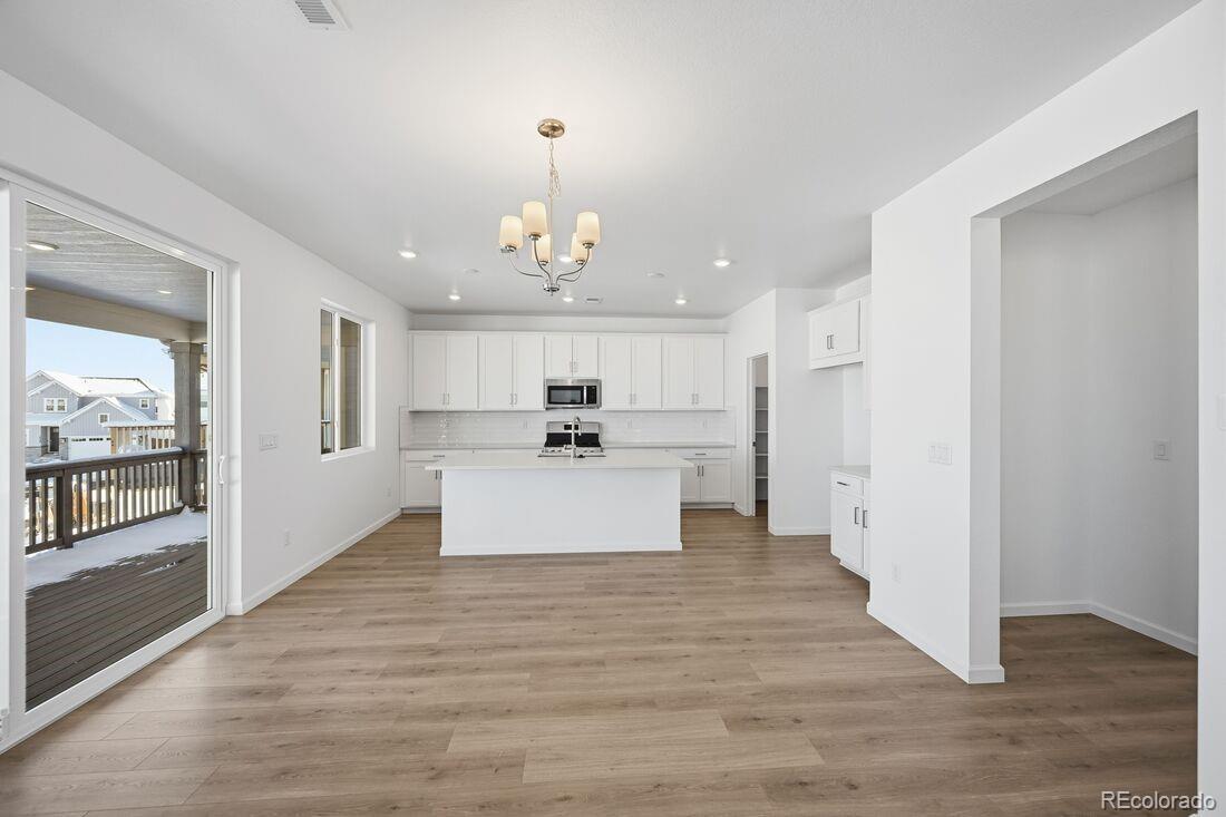 16657 W 92nd Place