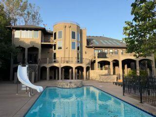 21425 W 83rd Street