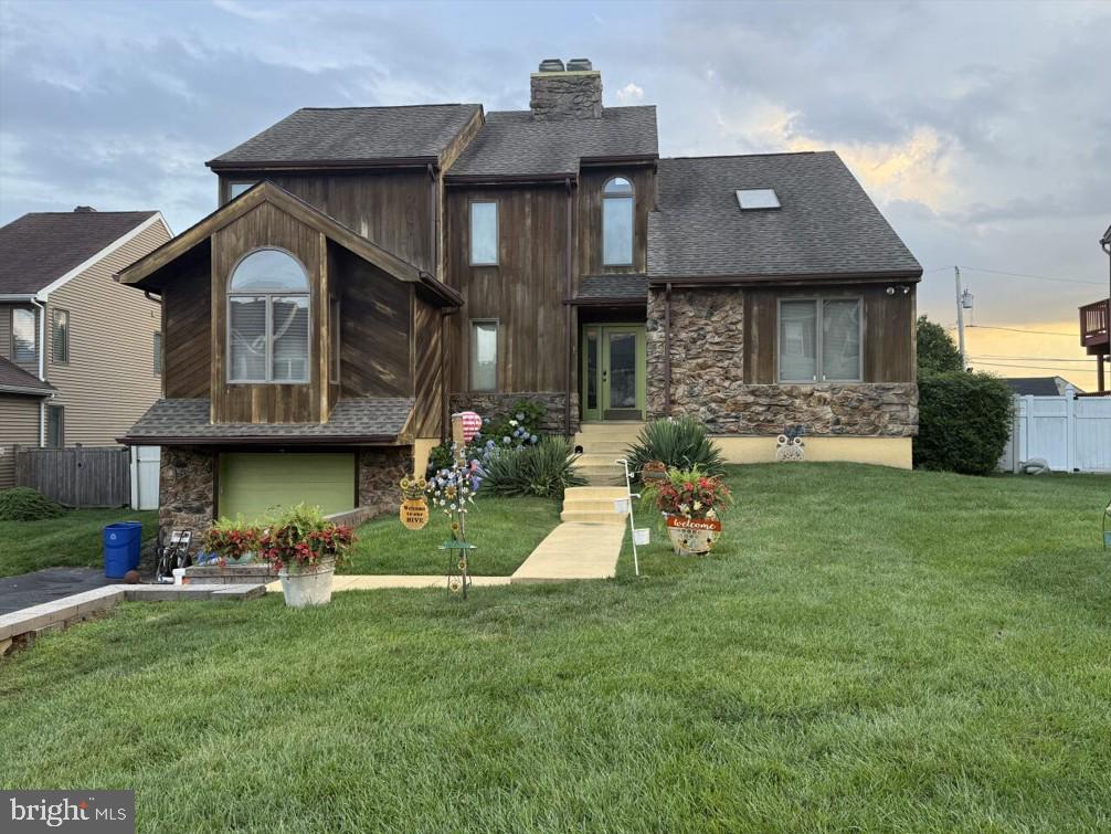 8908 Springview Road