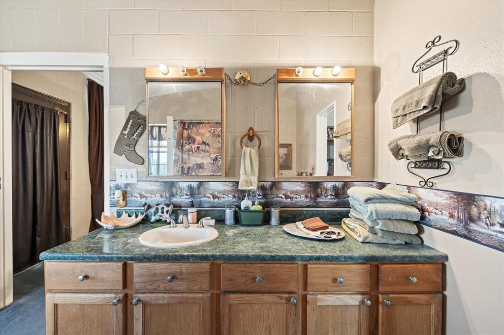 707 County Road 525