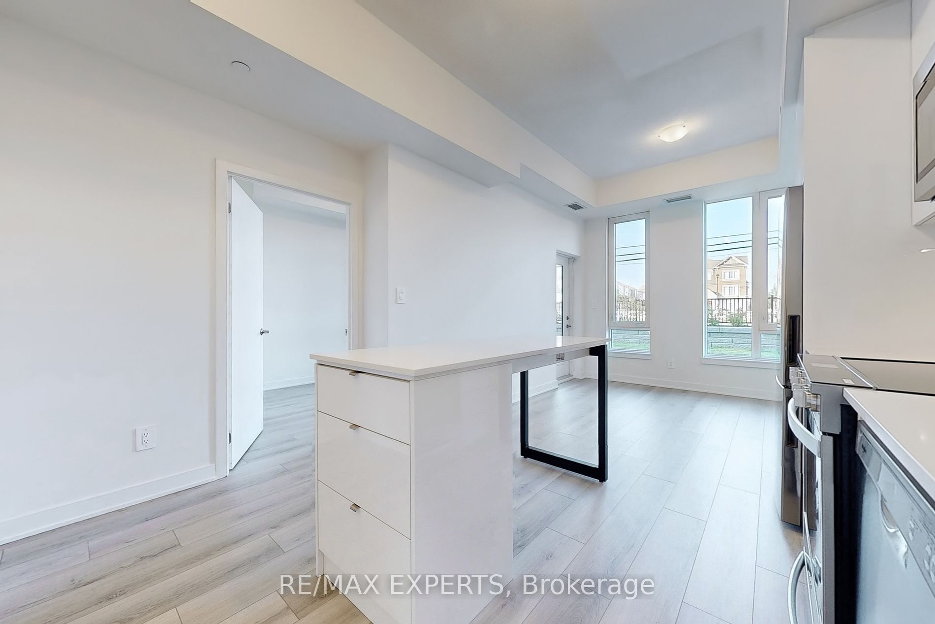 1440 Clarriage Crt 106