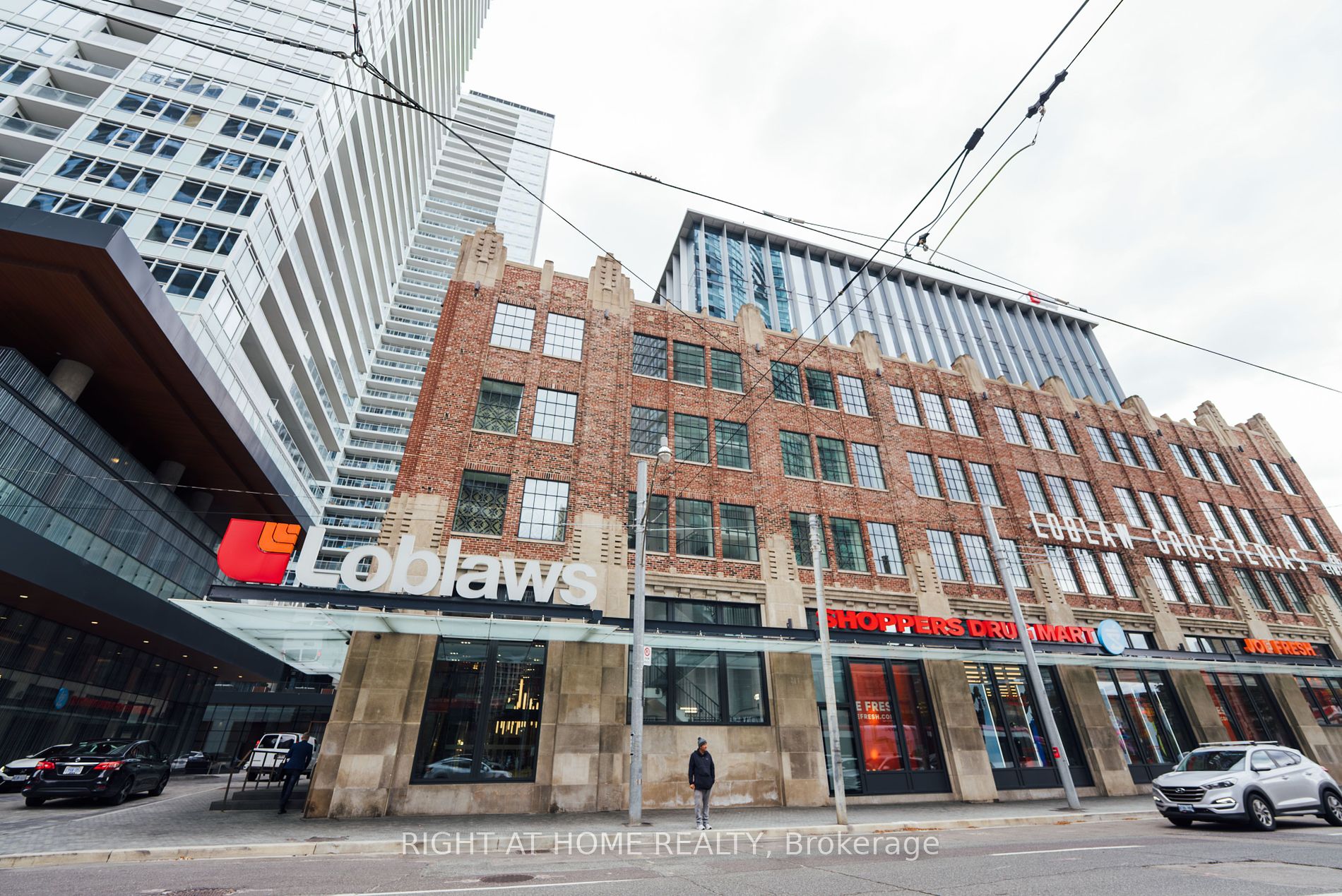 219 Fort York Blvd 1001