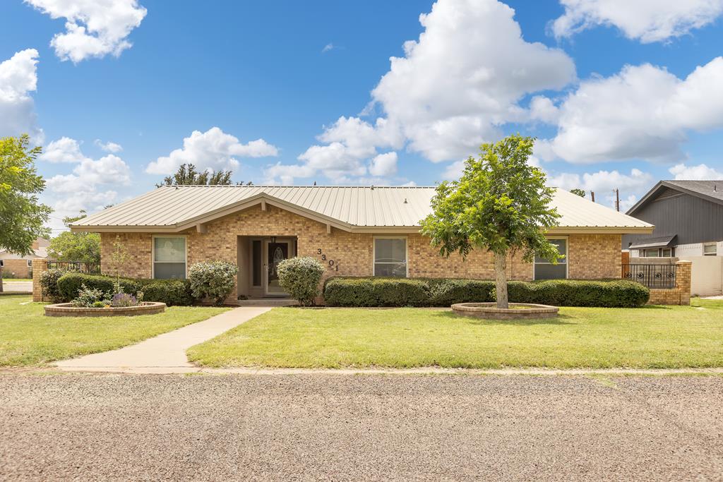 Welcome to this charming and well maintained home! Nestled on a corner lot in a quiet and established neighborhood. This home offers tons of space. Walking in you are WOWed with a spacious living room, high ceilings and a fireplace for the upcoming cold months! Call your favorite REALTOR today to schedule a private tour.
