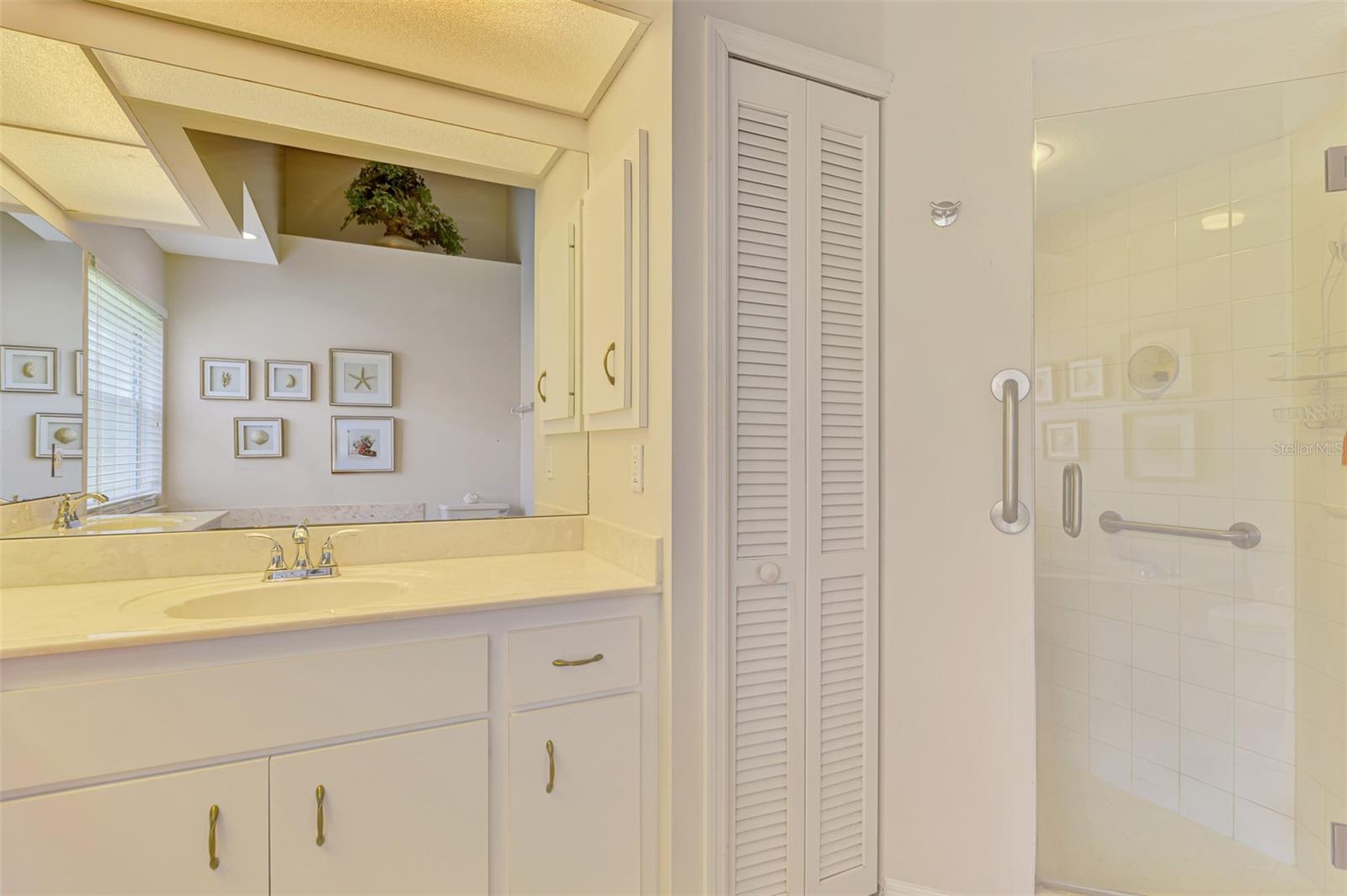 14502 Bridgeview Lane