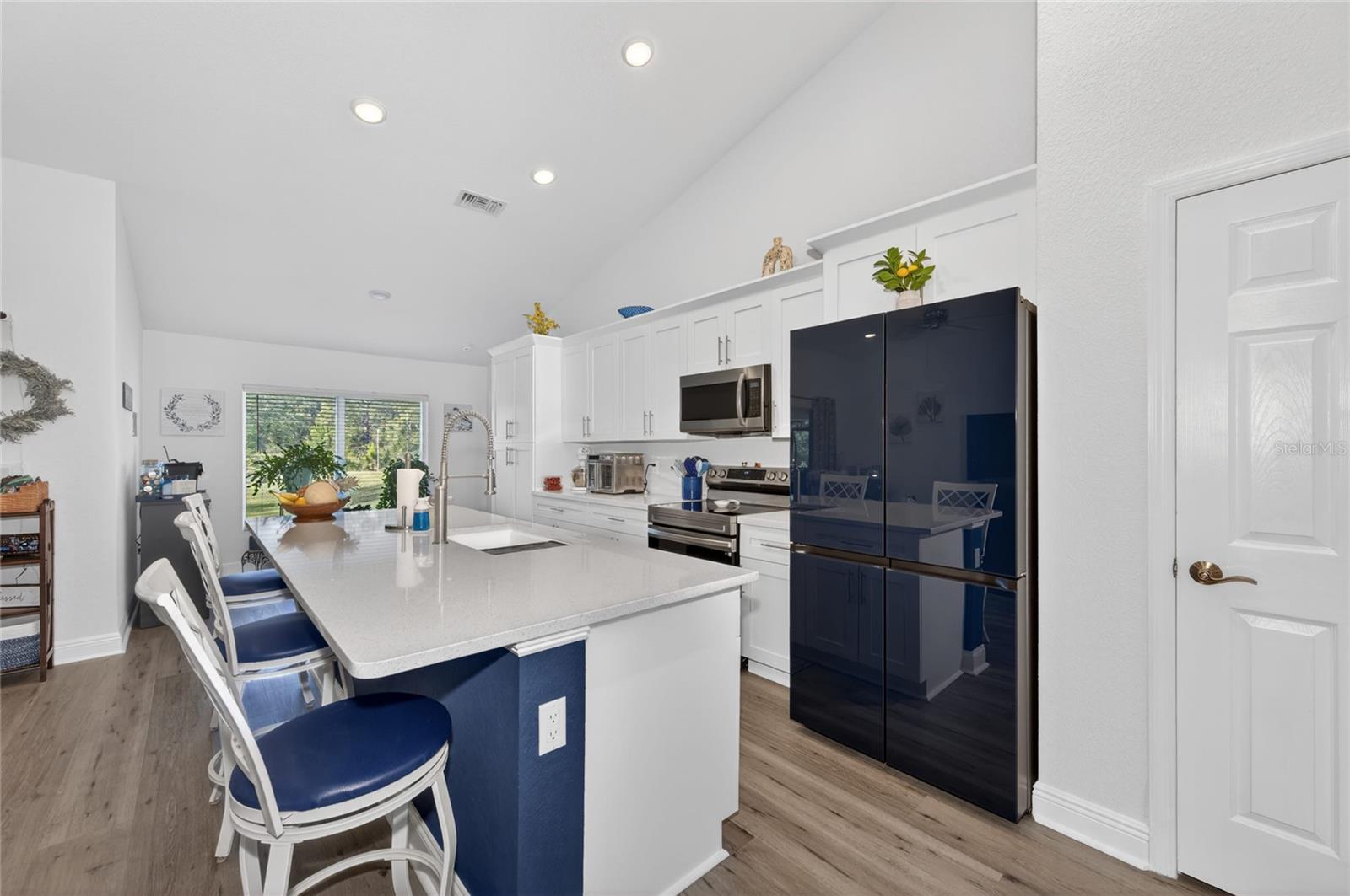 4101 Poinciana Drive