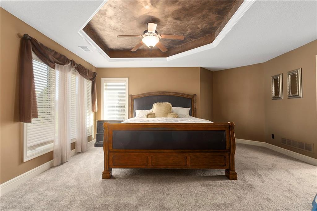 4512 NE 104th Terrace